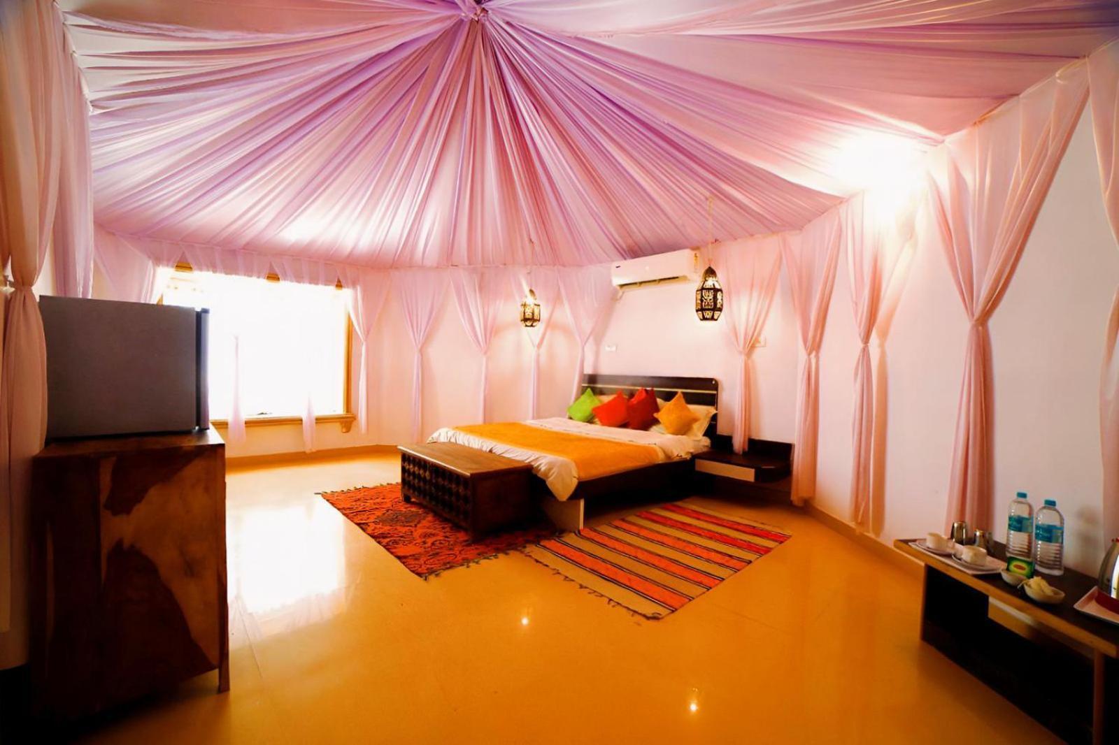 Serendipity Desert Camp&Resort Джайсалмер Екстер'єр фото